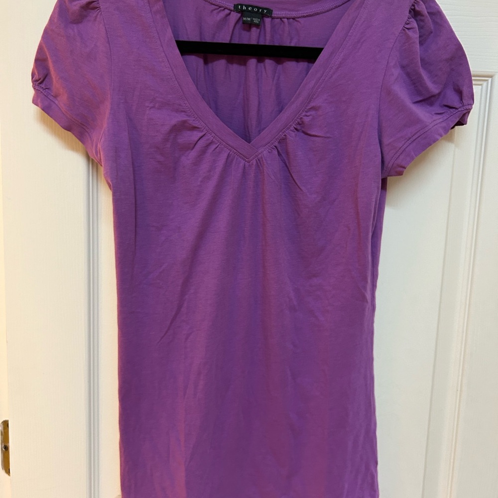 Theory size medium purple T-shirt